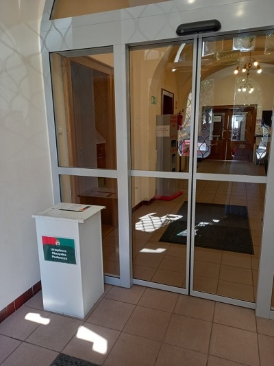 Zdjęcie skrzynki podawczej